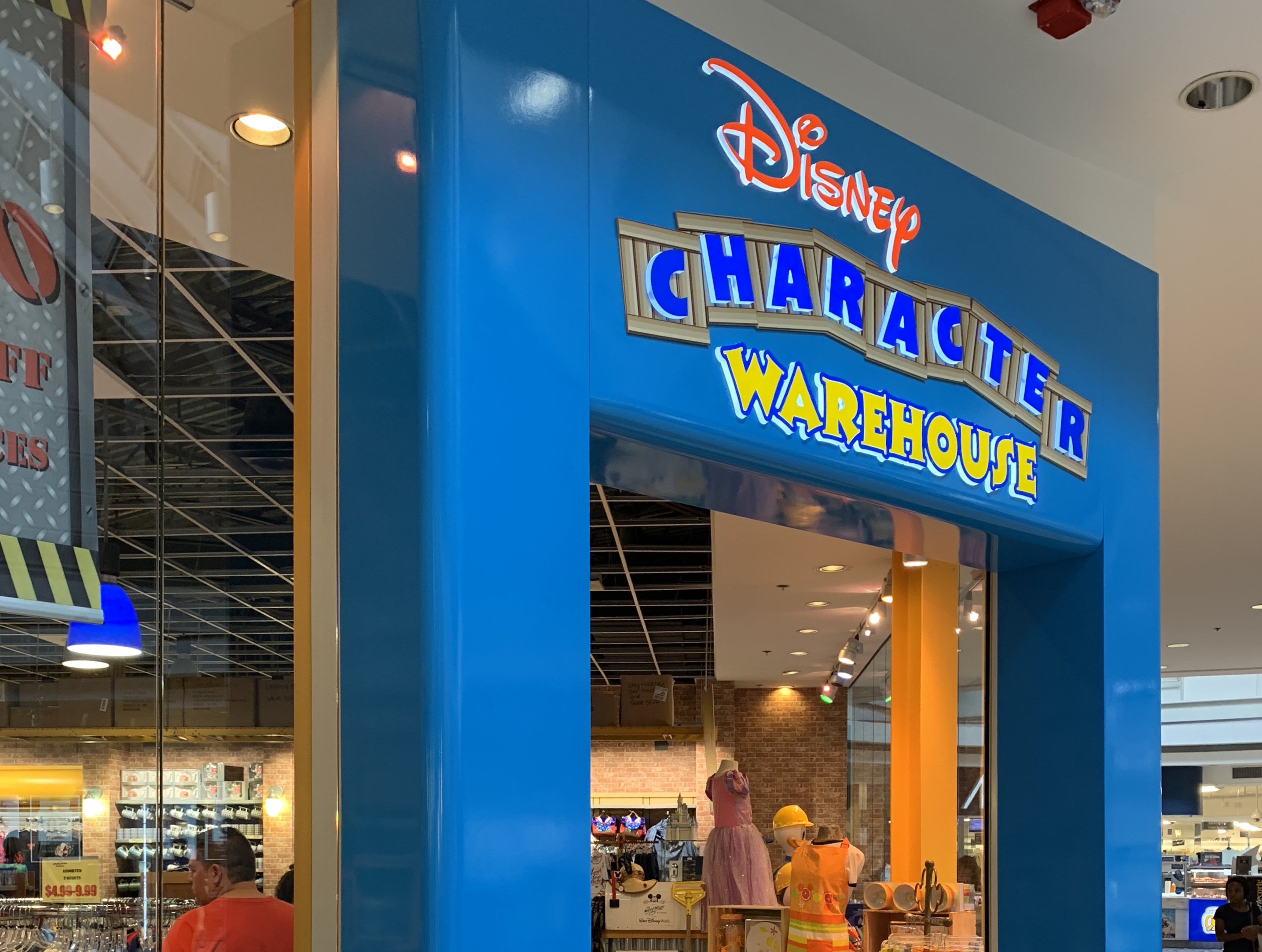 Character Warehouse – Disney Days